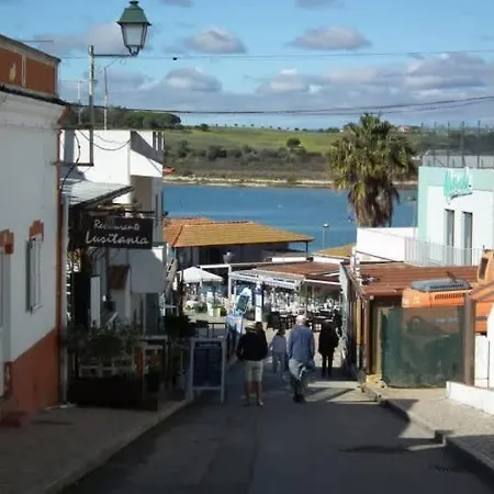 Casa de Férias Manuel Terrace House *